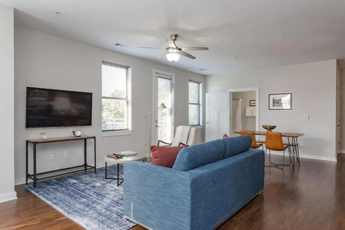 Cozysuites Two Classy Music Row Condos W Parking Nashville Apartman